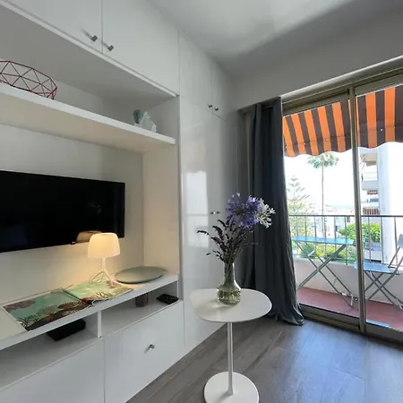 Apartamento Charmant Studio Idéalement Situé Entre Nice Et Monaco *